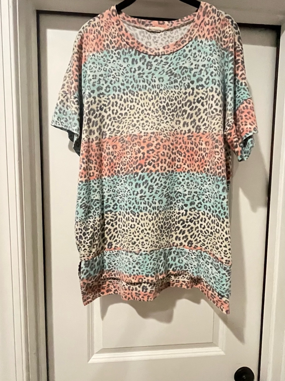 ODDY Pastel Leopard Stripe Short Sleeve Top - Pink, Mint, Cream
